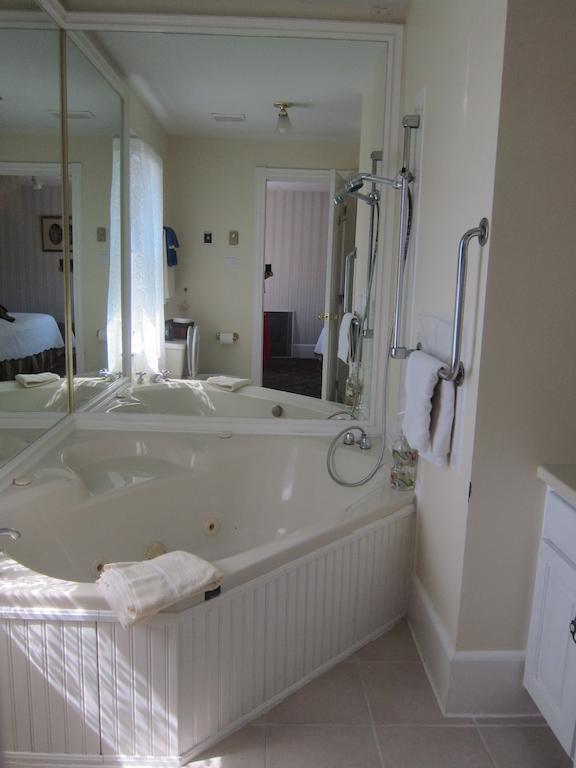 Salmon River Country Inn Head of Jeddore 객실 사진